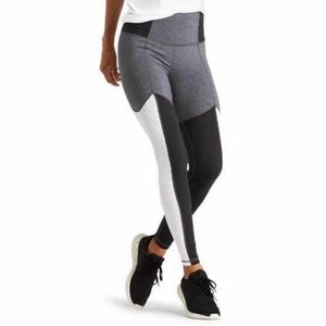 LUCY To The Barre Textured Leggings